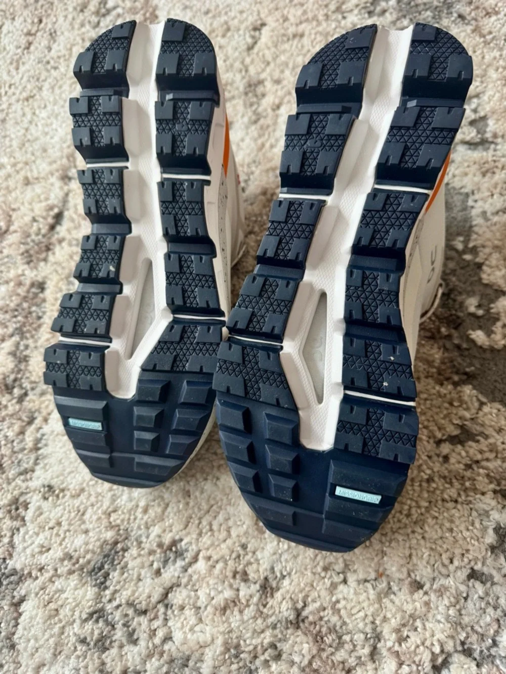 On Running Cloudtrax White&Orange and hiking shoes M 8